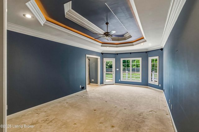 6813 Windham Pkwy, Prospect, KY 40059