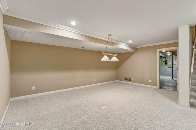 6813 Windham Pkwy, Prospect, KY 40059