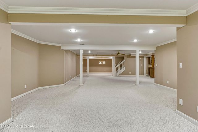 6813 Windham Pkwy, Prospect, KY 40059