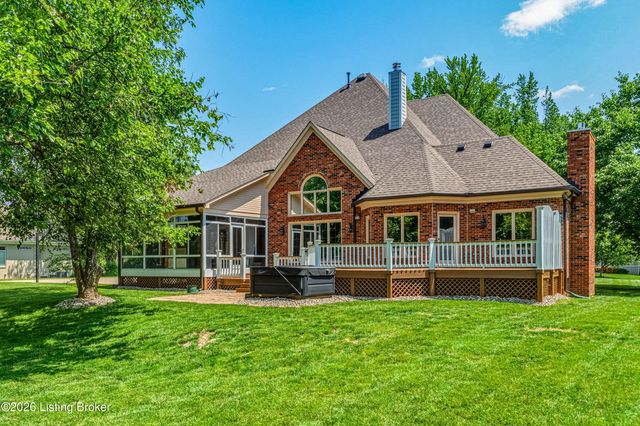 6813 Windham Pkwy, Prospect, KY 40059