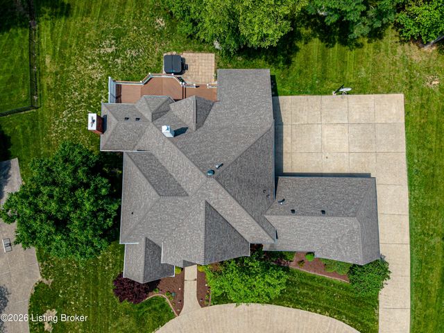 6813 Windham Pkwy, Prospect, KY 40059