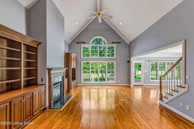 6813 Windham Pkwy, Prospect, KY 40059