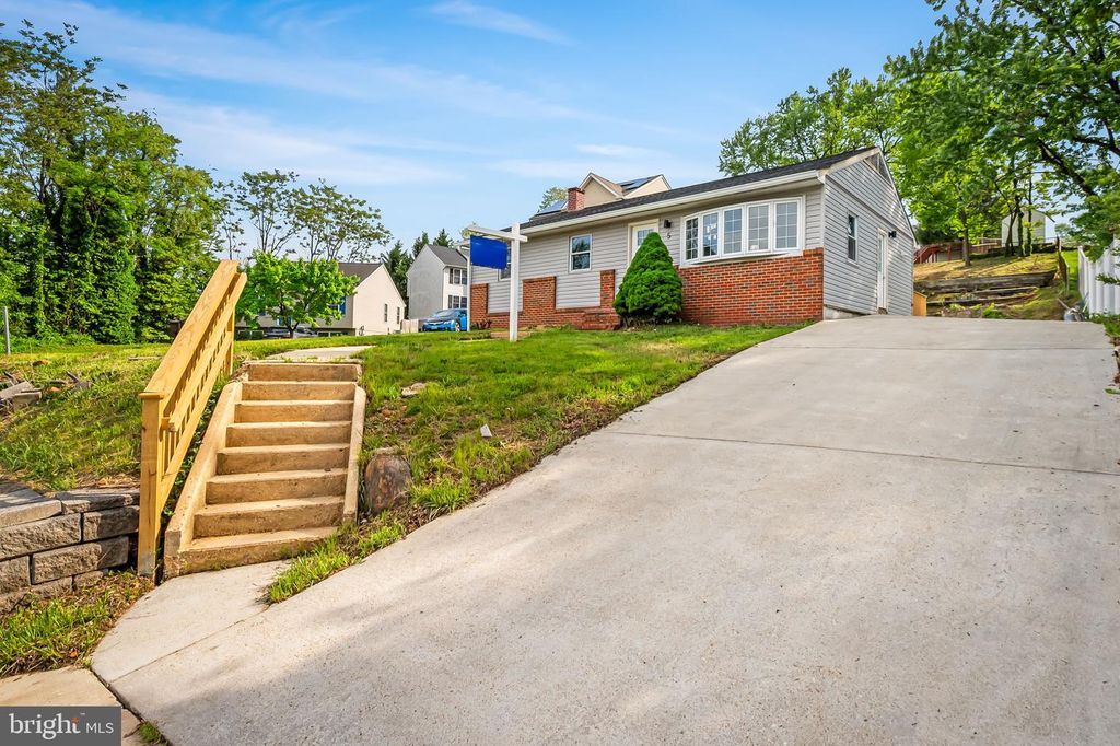5 MOUNTAIN RD, Linthicum Heights, MD 21090
