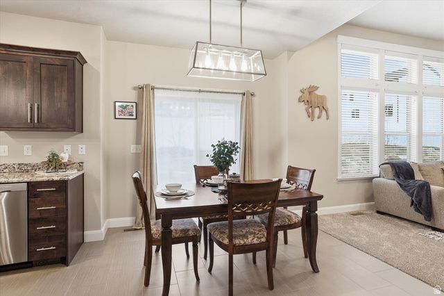 522 N 800 E, Hyde Park, UT 84318