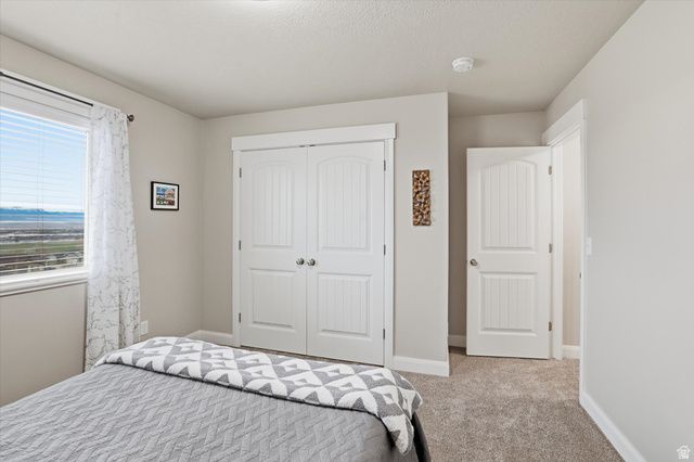 522 N 800 E, Hyde Park, UT 84318