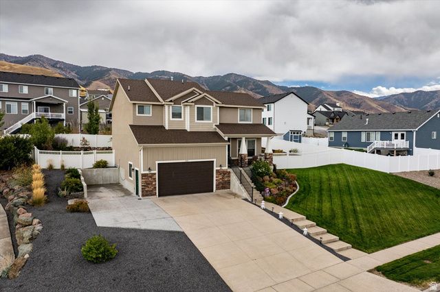 522 N 800 E, Hyde Park, UT 84318