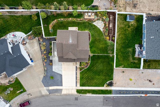 522 N 800 E, Hyde Park, UT 84318