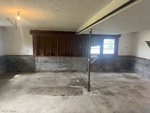 11930 Woodin Road, Chardon, OH 44024