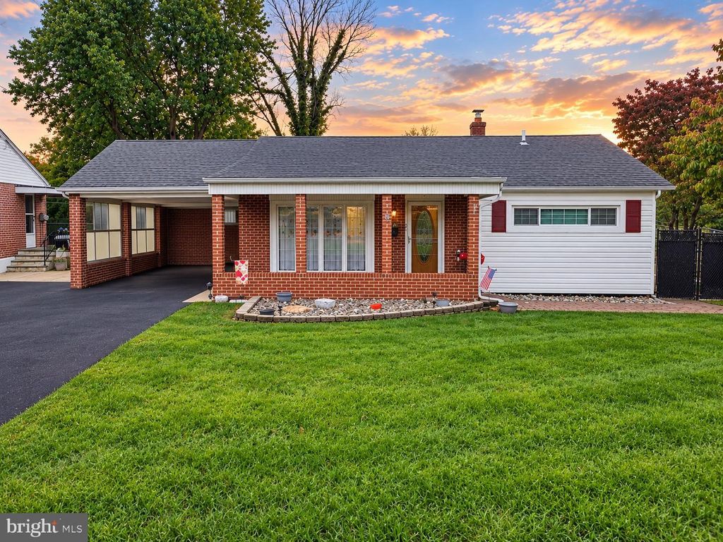 2253 S LEE LN, Aston, PA 19014 — exterior