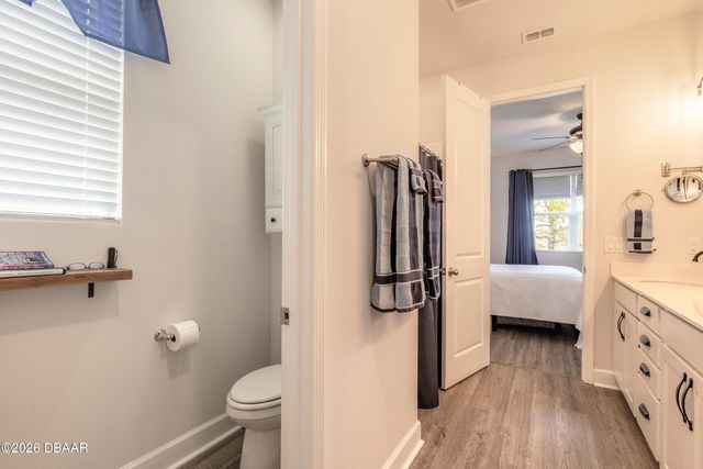 1094 River Falls Circle, Deland, FL 32720