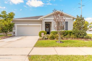 1094 River Falls Circle, Deland, FL 32720