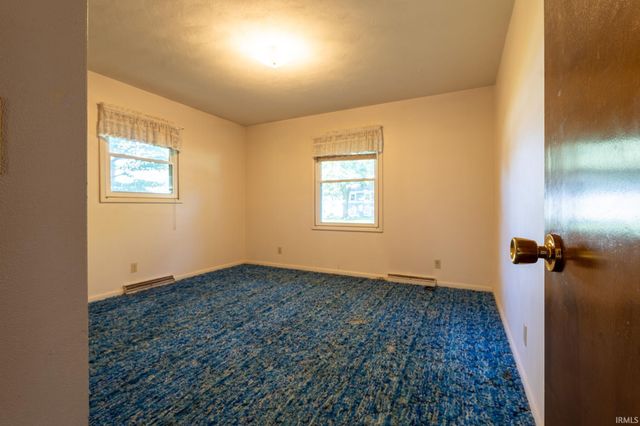 60196 Surrey Lane, Elkhart, IN 46517