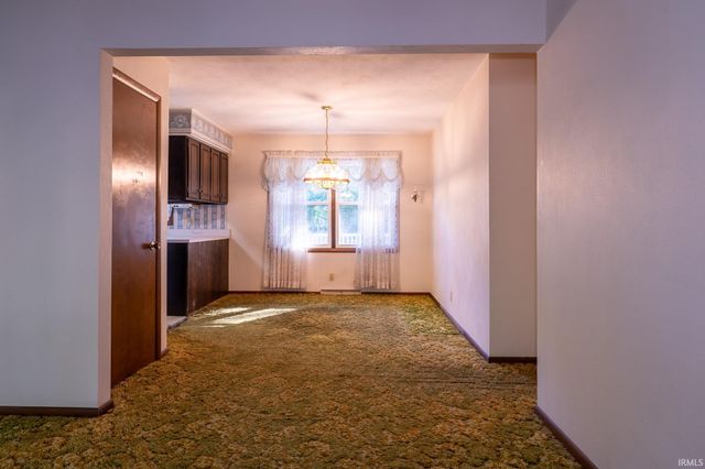 60196 Surrey Lane, Elkhart, IN 46517