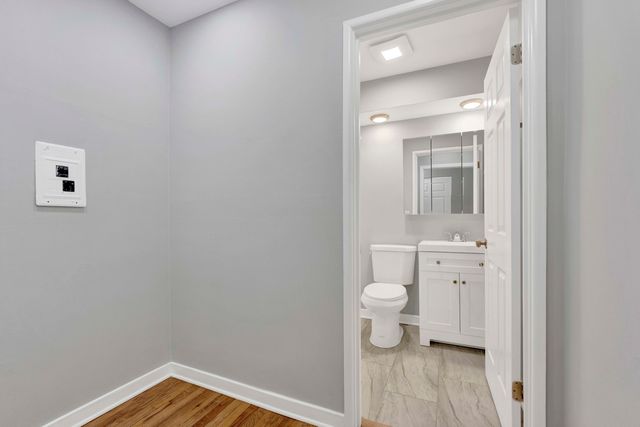 3161 N Cambridge Avenue 308, Chicago, IL 60657