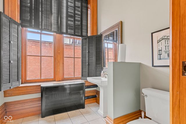 217 E Main Street, Madison, IN 47250