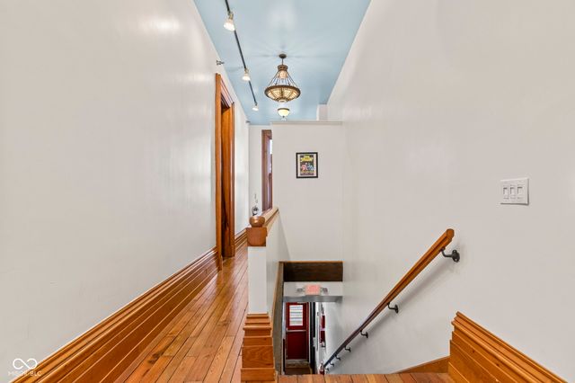 217 E Main Street, Madison, IN 47250