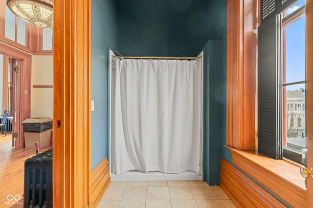 217 E Main Street, Madison, IN 47250