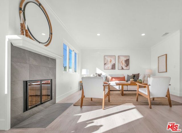 12941 Ferndale Avenue, Los Angeles, CA 90066