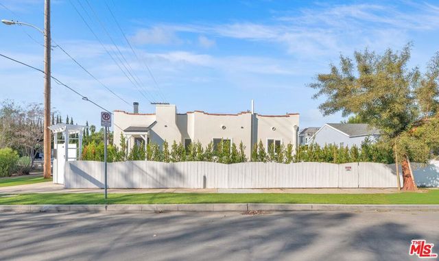 12941 Ferndale Avenue, Los Angeles, CA 90066