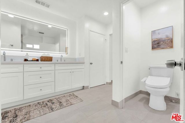 12941 Ferndale Avenue, Los Angeles, CA 90066