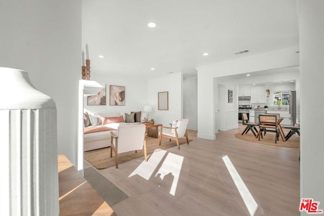 12941 Ferndale Avenue, Los Angeles, CA 90066