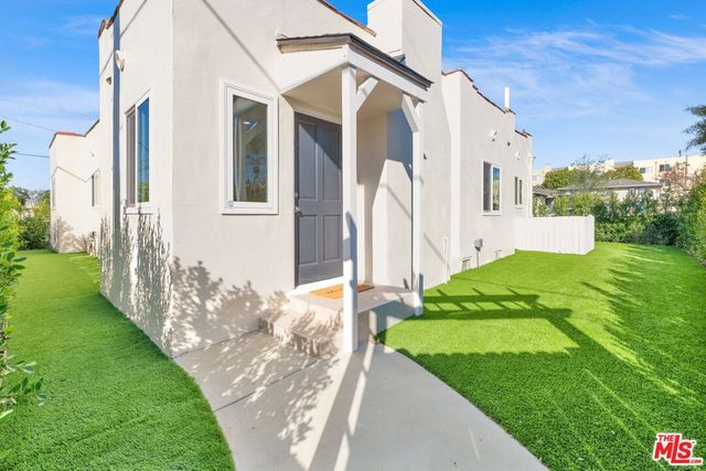 12941 Ferndale Avenue, Los Angeles, CA 90066