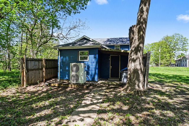 26663 Main Street, Edwardsburg Vllg, MI 49112