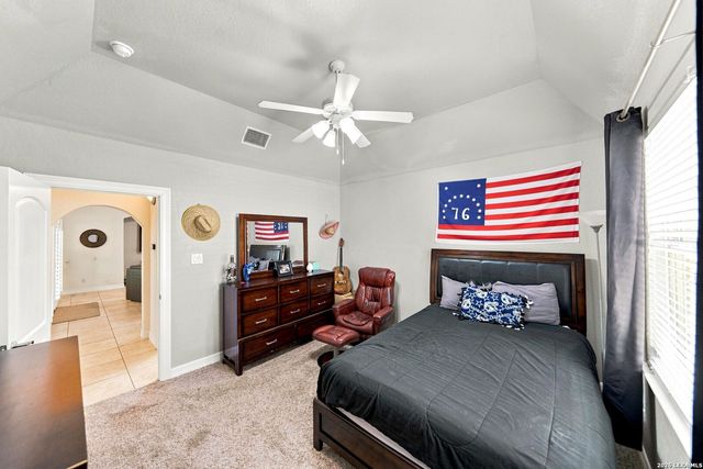 16502 Loma Landing, Helotes, TX 78023