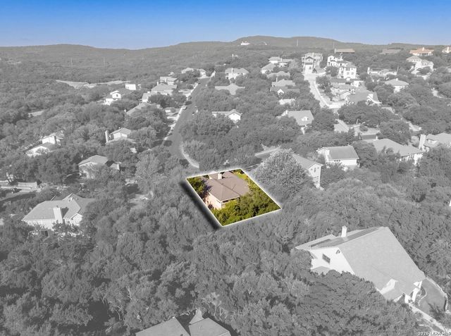 16502 Loma Landing, Helotes, TX 78023