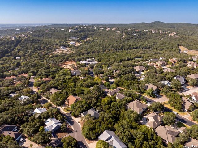 16502 Loma Landing, Helotes, TX 78023