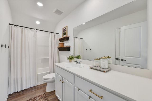 2001 Penwern Alley Lane, League City, TX 77573