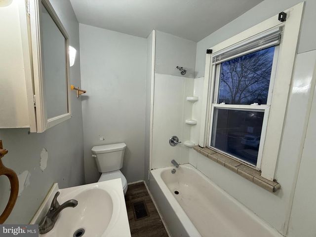 225 DAUPHIN ST, Lancaster, PA 17602