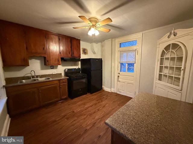 225 DAUPHIN ST, Lancaster, PA 17602