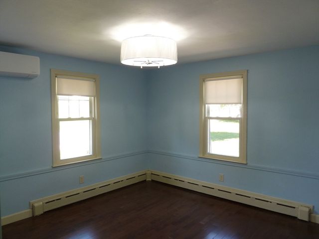 7 Dugan Rd, Ware, MA 01082