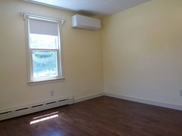 7 Dugan Rd, Ware, MA 01082