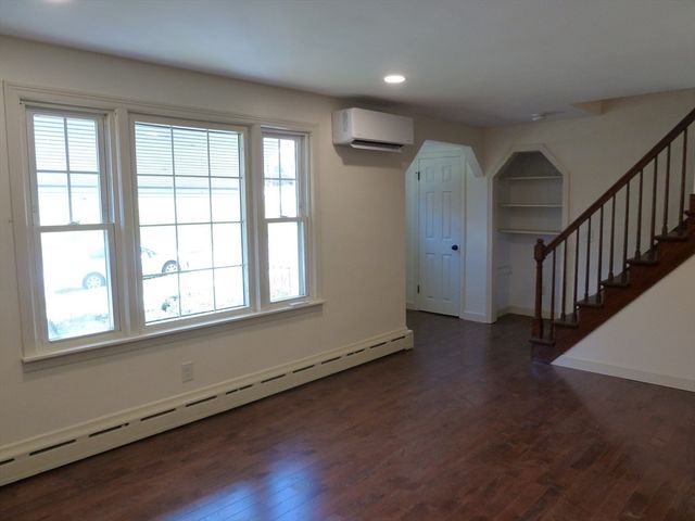 7 Dugan Rd, Ware, MA 01082