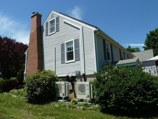 7 Dugan Rd, Ware, MA 01082