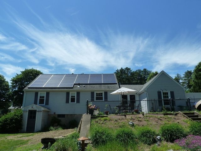 7 Dugan Rd, Ware, MA 01082