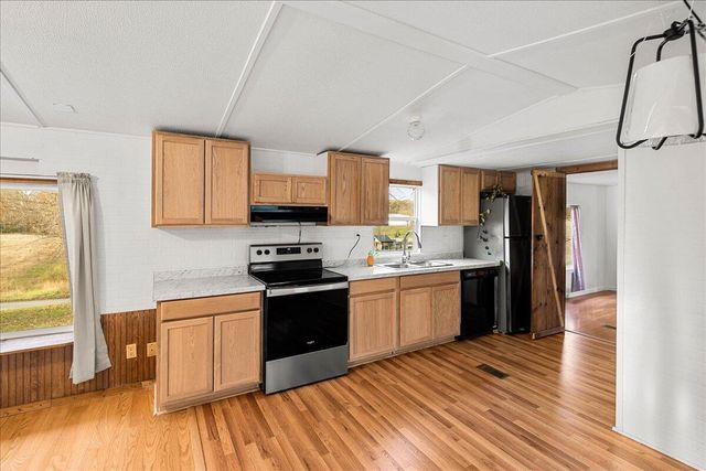 97 Circle Lane, Burnside, KY 42519