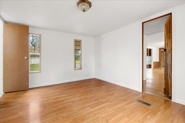 97 Circle Lane, Burnside, KY 42519