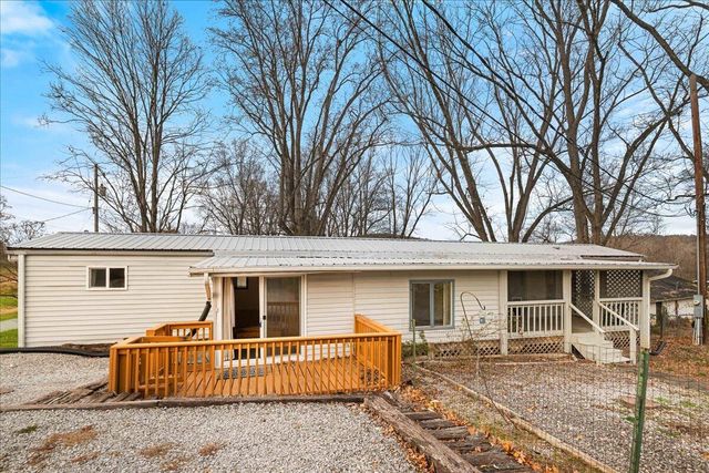 97 Circle Lane, Burnside, KY 42519