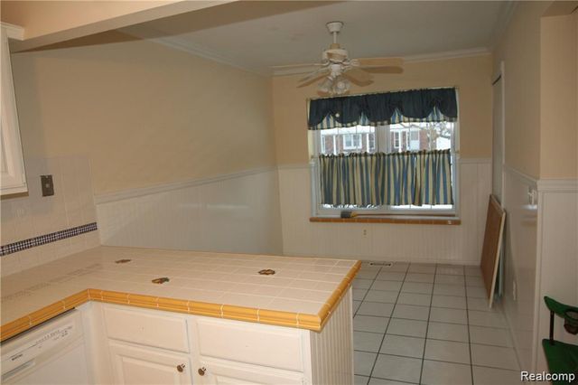 20871 E Glen Haven Circle, Northville, MI 48167