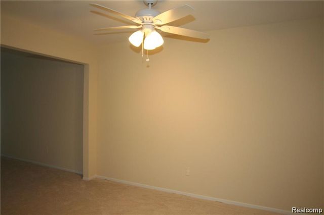 20871 E Glen Haven Circle, Northville, MI 48167