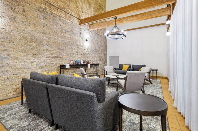 400 N 1st Street 502, Minneapolis, MN 55401