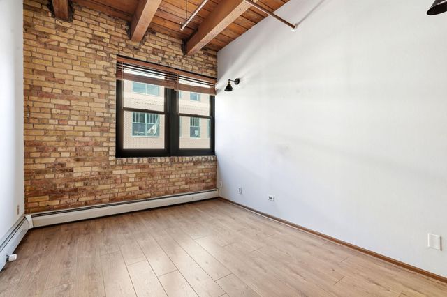 400 N 1st Street 502, Minneapolis, MN 55401