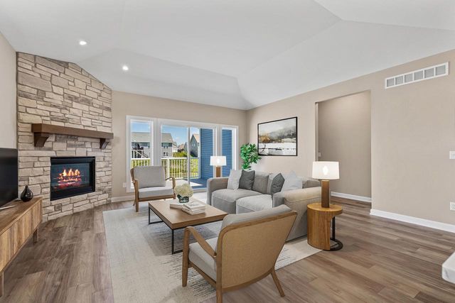 1538 Weston Ridge ROAD, Oconomowoc, WI 53066