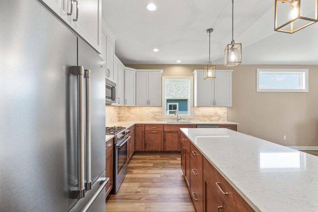 1538 Weston Ridge ROAD, Oconomowoc, WI 53066