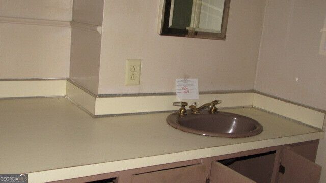 323 Lane Circle, Lagrange, GA 30240