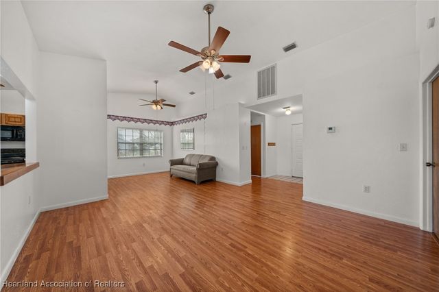 1625 E Orangewood Court, Sebring, FL 33825