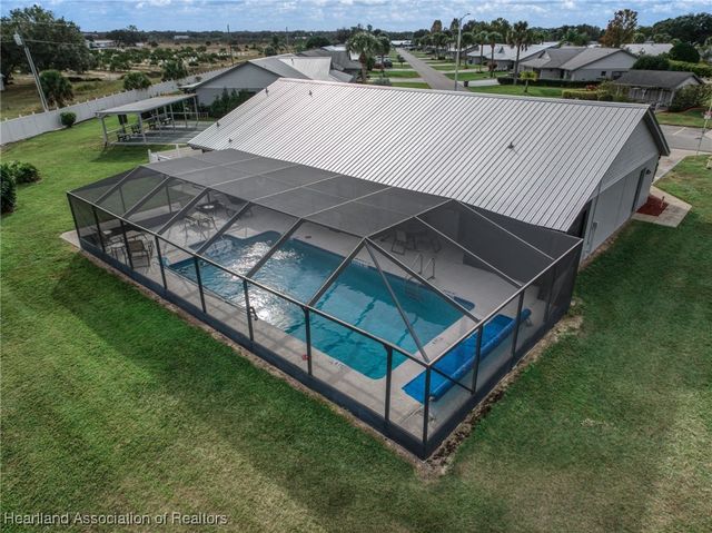 1625 E Orangewood Court, Sebring, FL 33825